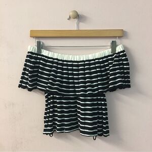 Urban Outfitters Black & Cream Striped Off-The-Shoulder Sweater Top Size S NWT